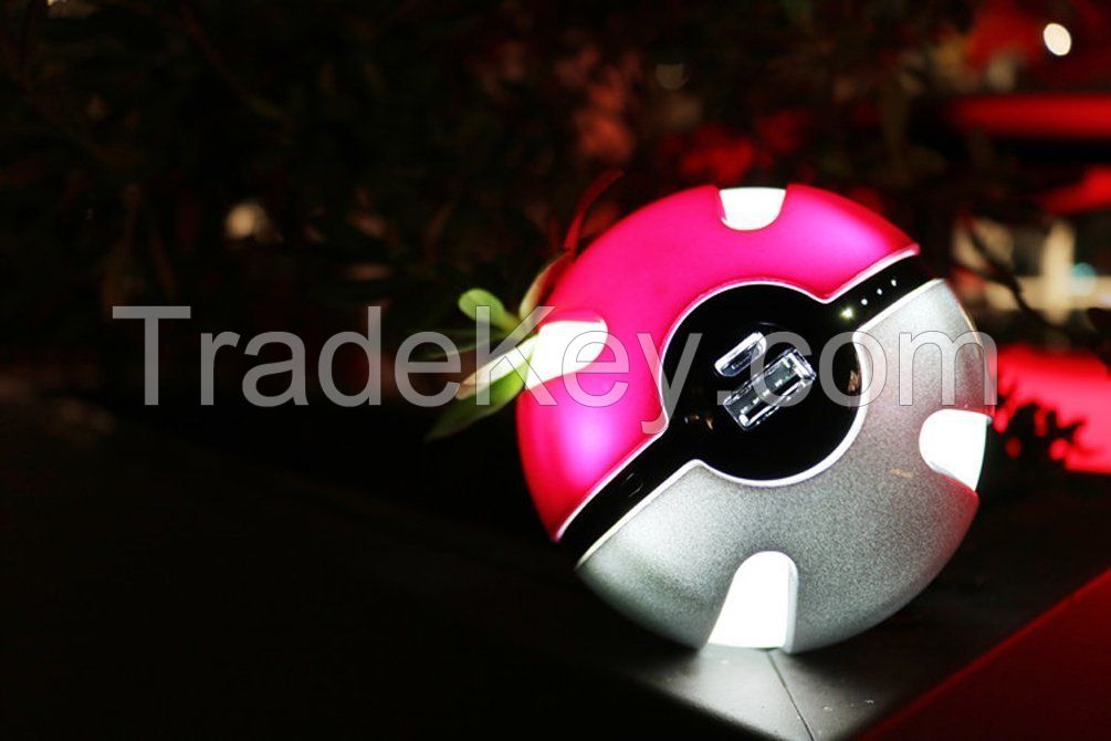 New product 2017 new year gift 10000mAh Pokeball power bank