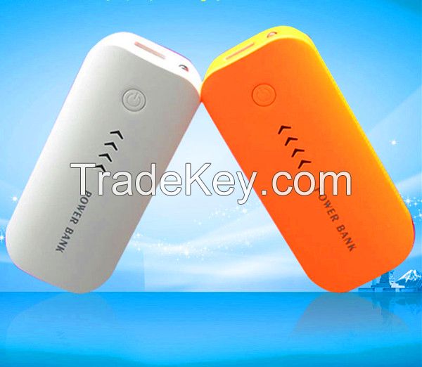 2016 mobile Promotional new coming 4400mah power bank charge for mobile phone