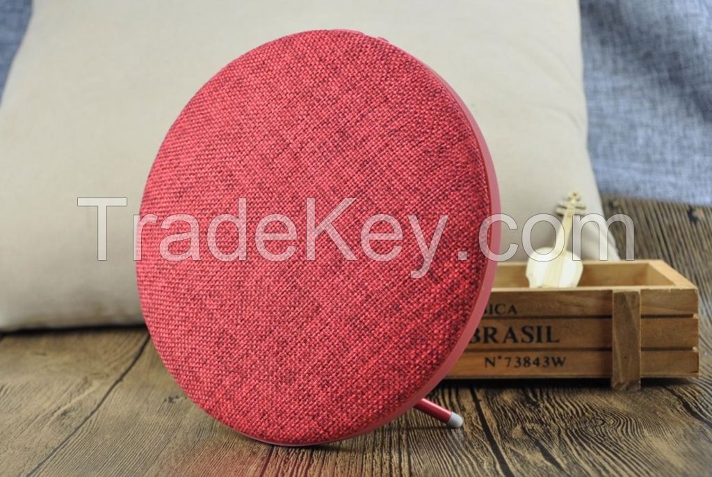 desktop fabric bluetooth speaker with IPX5 protection