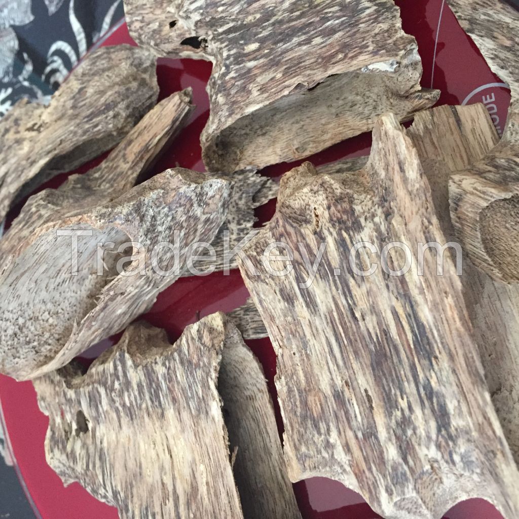 agarwood chip, oud chip incense