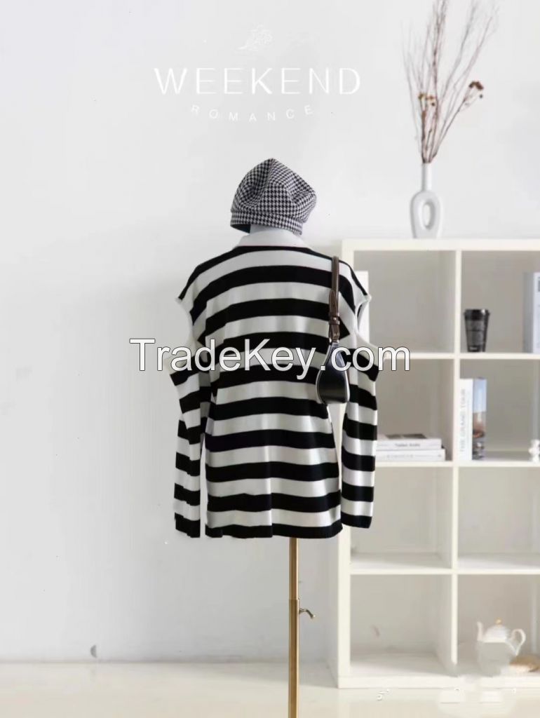 New Off Shoulder Striped Suit Collar Pullover Sweater