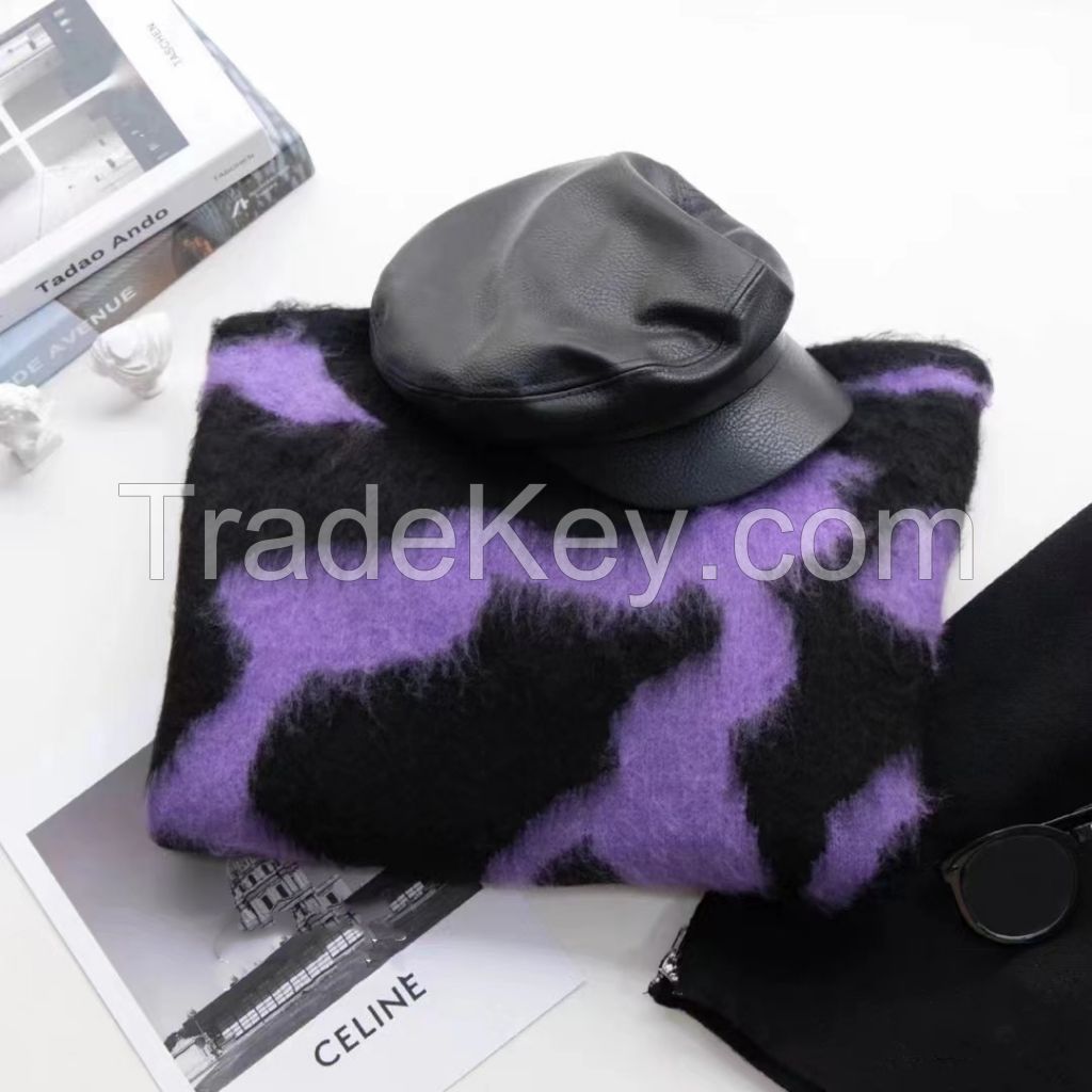 Long sleeved plush personalized pullover mixed color sweater