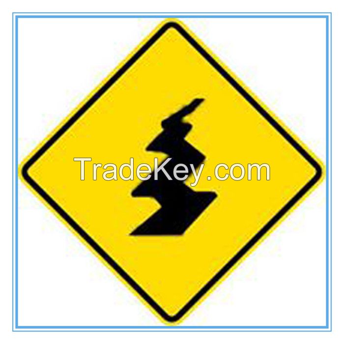 Malaysia road traffic yellow warning sign, Malaysia road traffic yellow warning signal