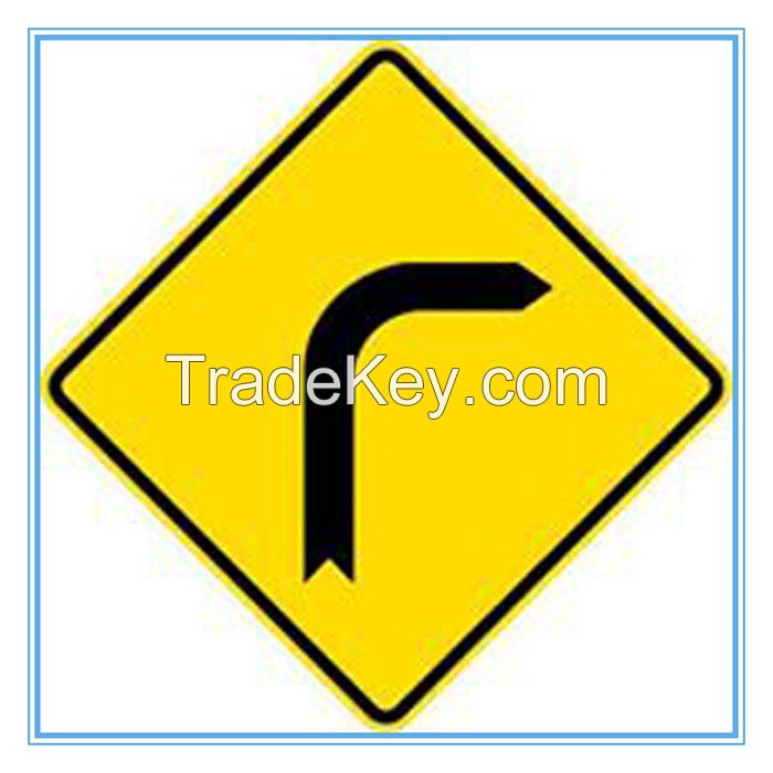 Malaysia road traffic yellow warning sign, Malaysia road traffic yellow warning signal