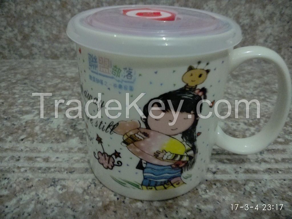 Wholesale and Retail Customised China ceramic cups with lids