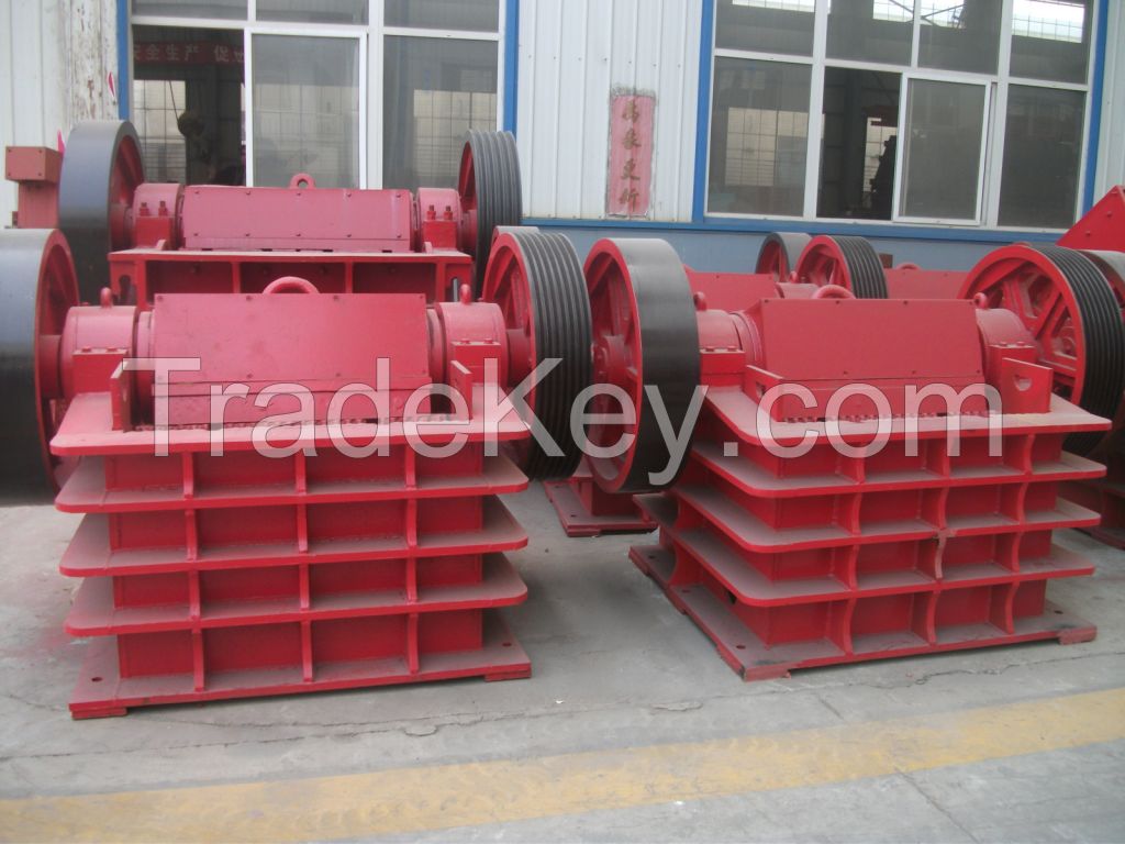 PE series jaw stone crusher of crushing machine