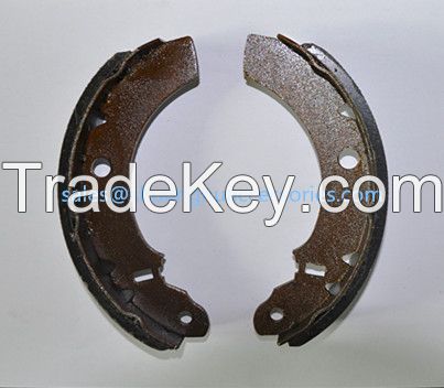 Bajaj brake shoes for three wheeler, 27years fty