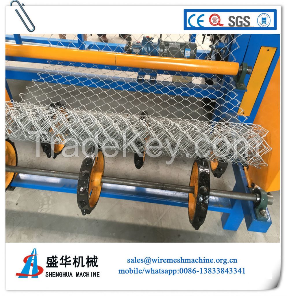 Full automatic Chain Link Fence Machine (made in China)