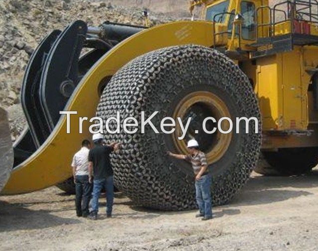 Heavy mining tire protection chain 20.5r25