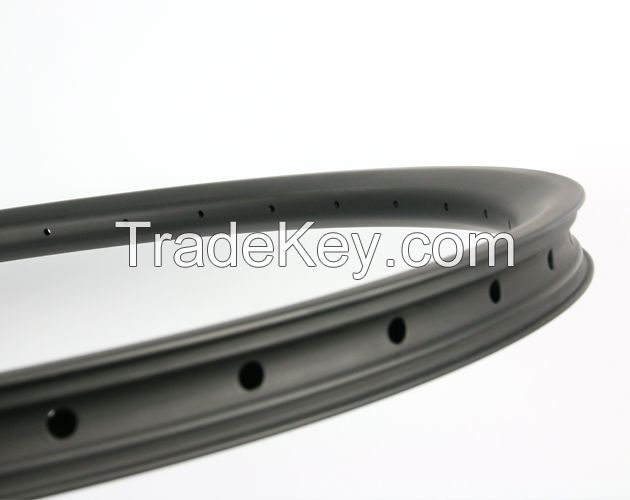 33mm wide 26er rim, carbon bike race riding tubeless compatible, for 2