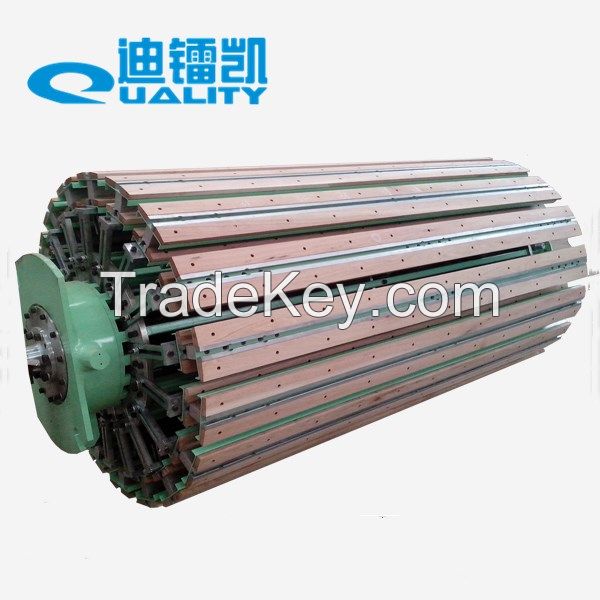 Transformer coil winding machine expandable mandrel