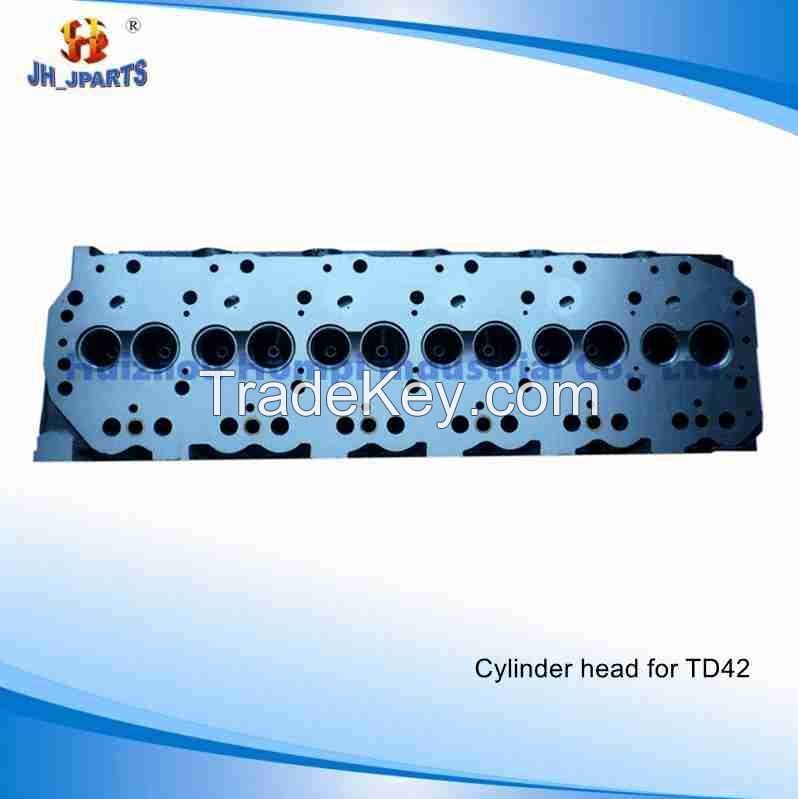 Engine Cylinder Head for Nissan TD42