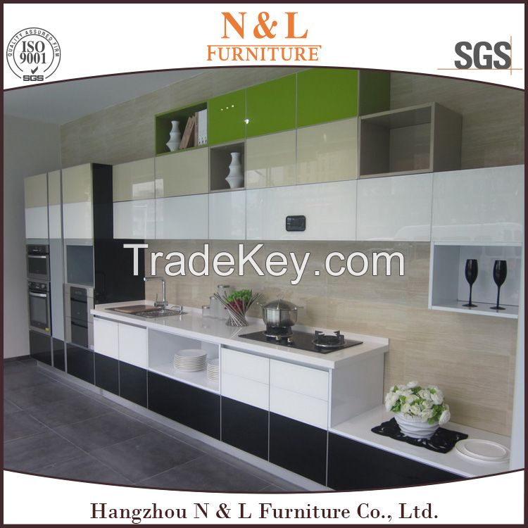 High Gloss Lacquered Kitchen Cabinets