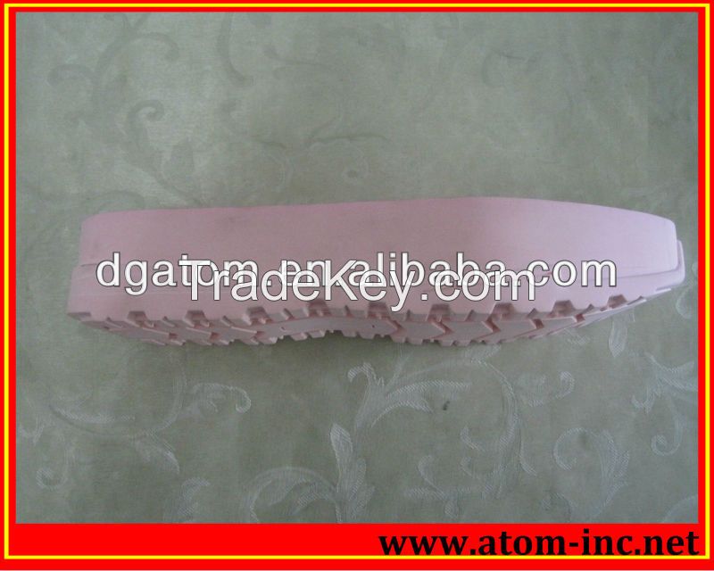 The CNC Machine use Resin Tooling Board for soles pattern Mould