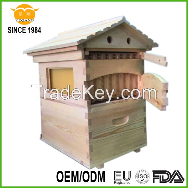 Langstroth wood bee hive/