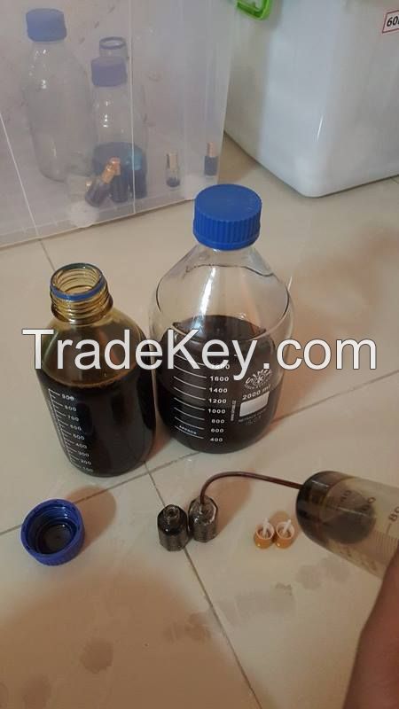 Wholesale Pure Agarwood Oud Oudh Oil