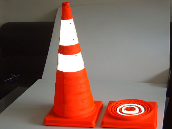 retractable traffic cone