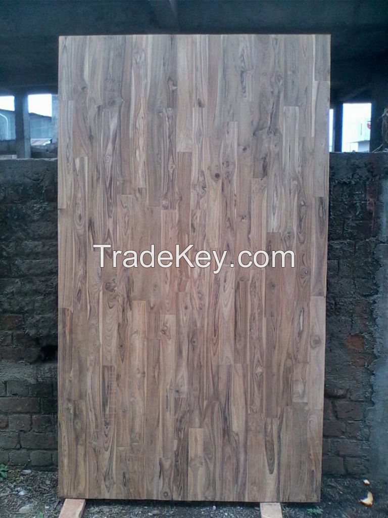 Finger Joint Teak Board ( Tanzania Species )