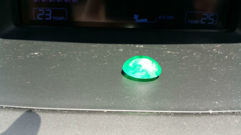 Loose Gemstone - Emerald