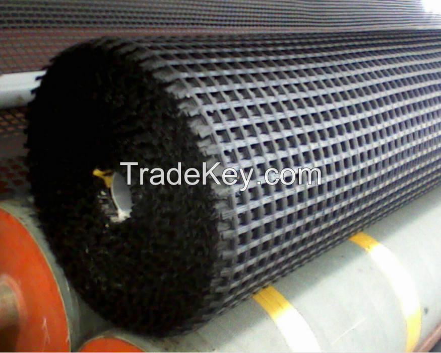 Polyester warp knitted geogrid for pavement reinforcement