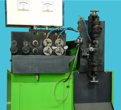 SQUARE LOCK INTERLOCK HOSE MACHINE