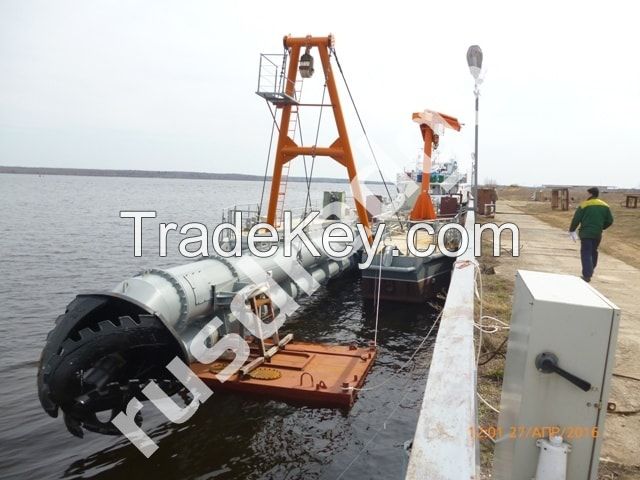 Dredger 2000 by URAL GYDROMECHANICAL PLANT, CJSC 