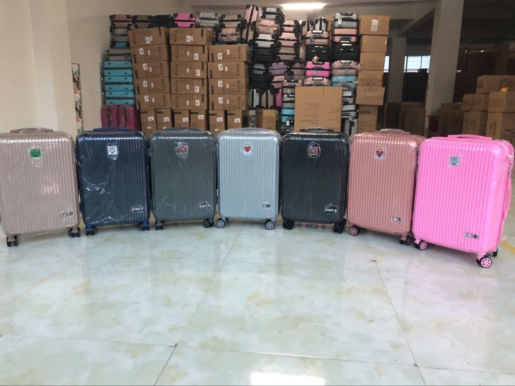 2018 hot selling trolley luggage for traveling 