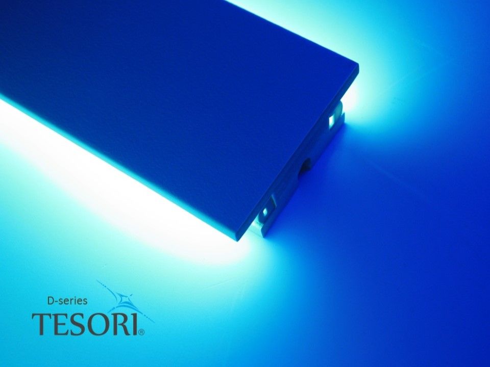 Tesori D PS coated cornices for LED indirect lighting