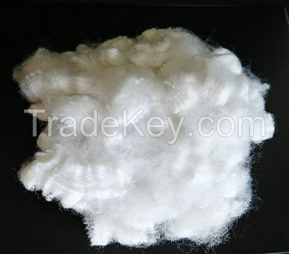 Regenerated polyester staple fiber