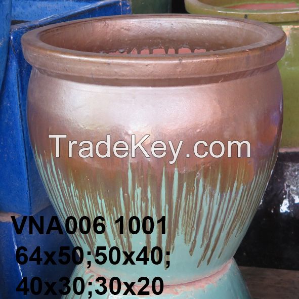 Vietnamese glazed pot