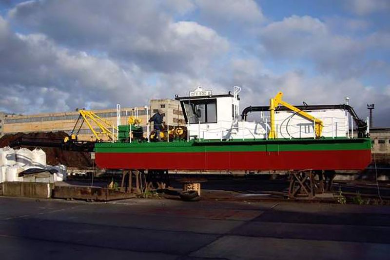 Dredge 1600