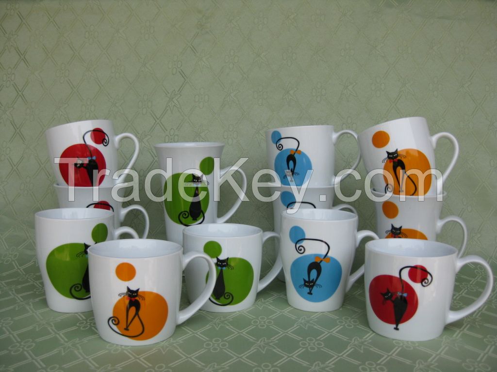 	Animal portraits coffee mugs