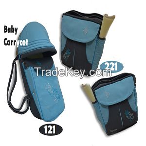 Baby Carrycot with its Diaper Bag