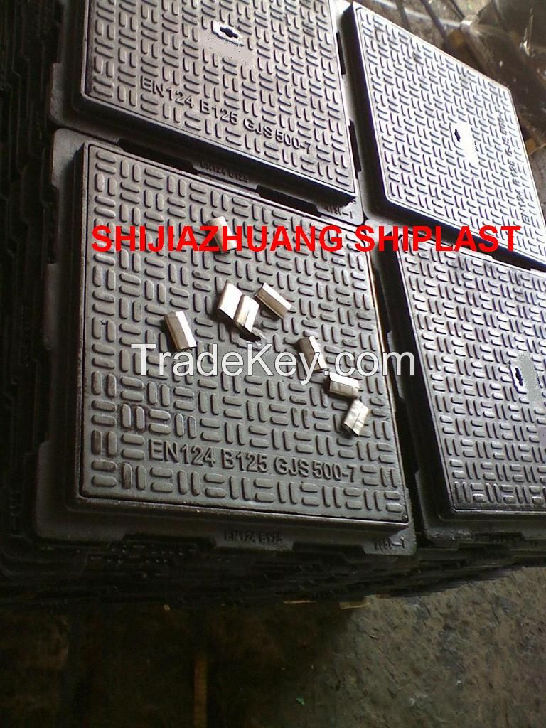 Ductile manhole cover