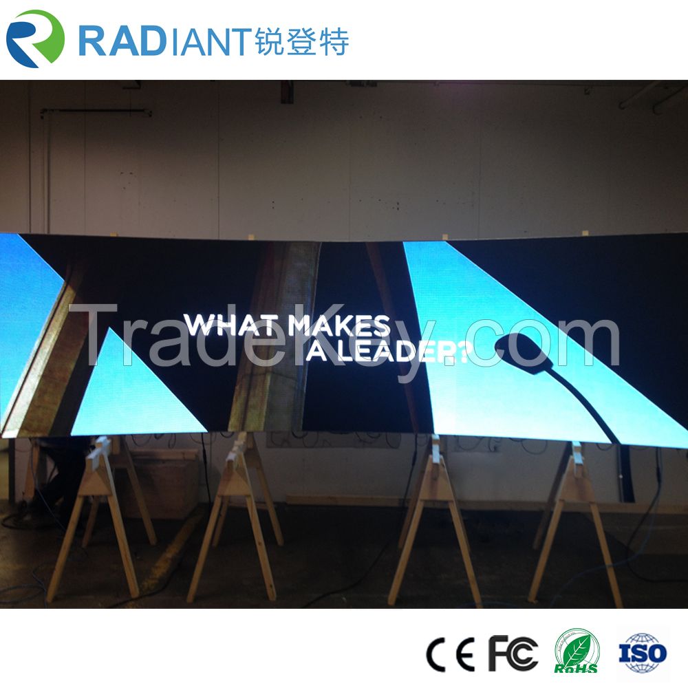 RADIANT LED creates multi faceted curved P4 cylindrical indoor LED screen for pillars