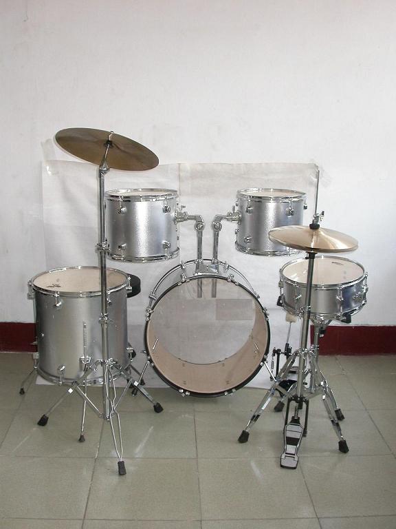 Drum kit