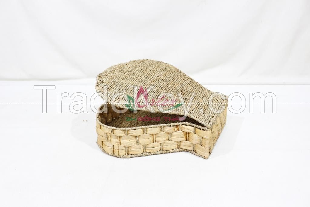 Handwoven water hyacinth tray for decor, mussel shape -SD10723A-1-1NA