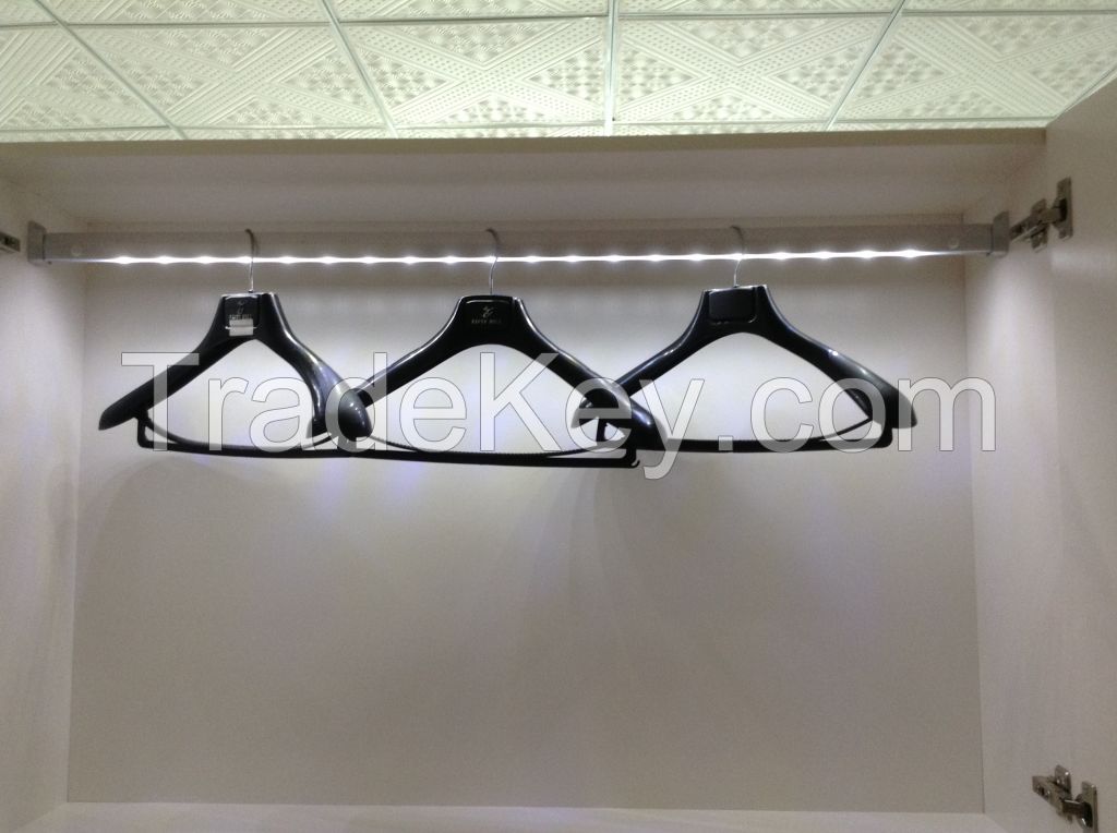 Hanger rod LED light with double PIR sensor for hotel
