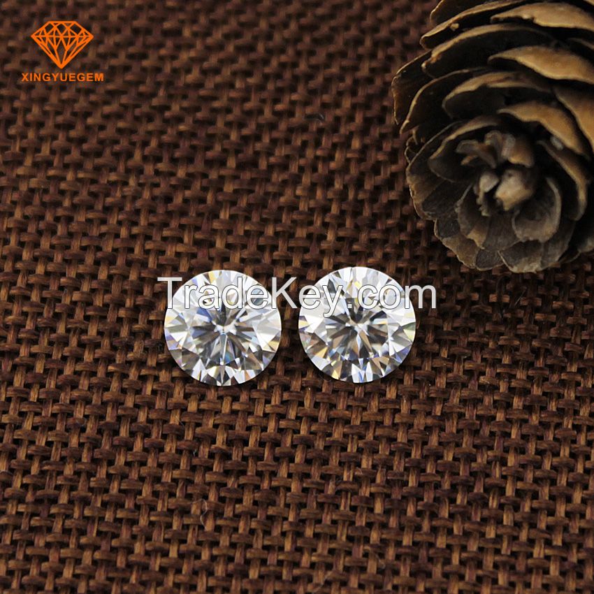 Forever brilliant one carat loose moissanite vs diamond gemstone