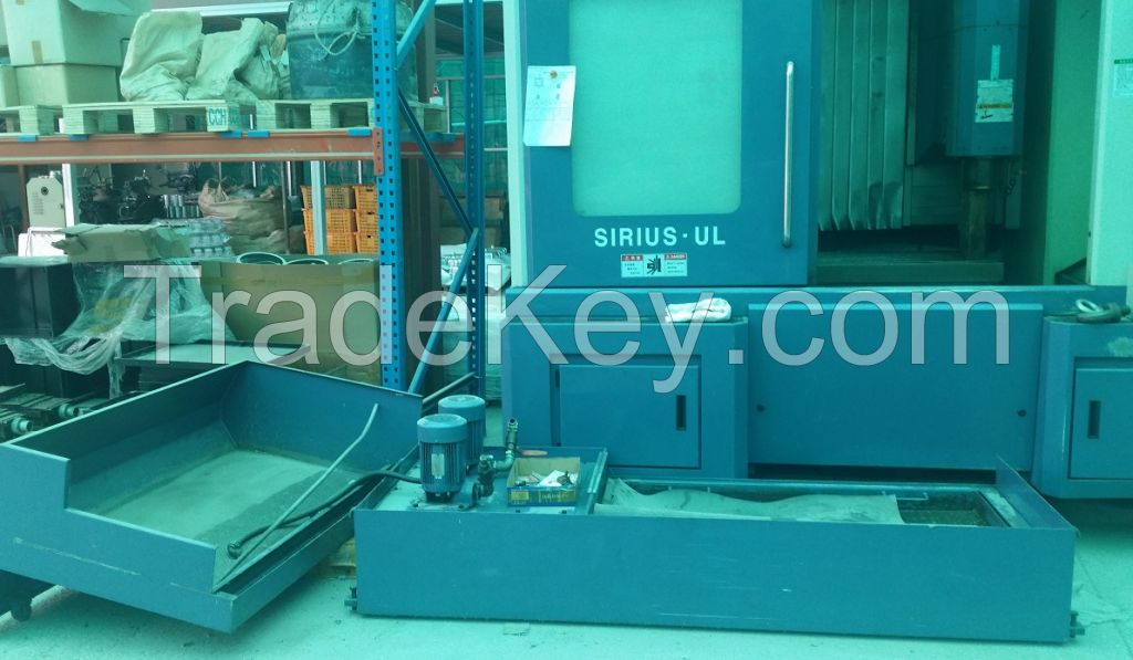 MACHINING CENTER (HWACHEON SIRIUS-UL)