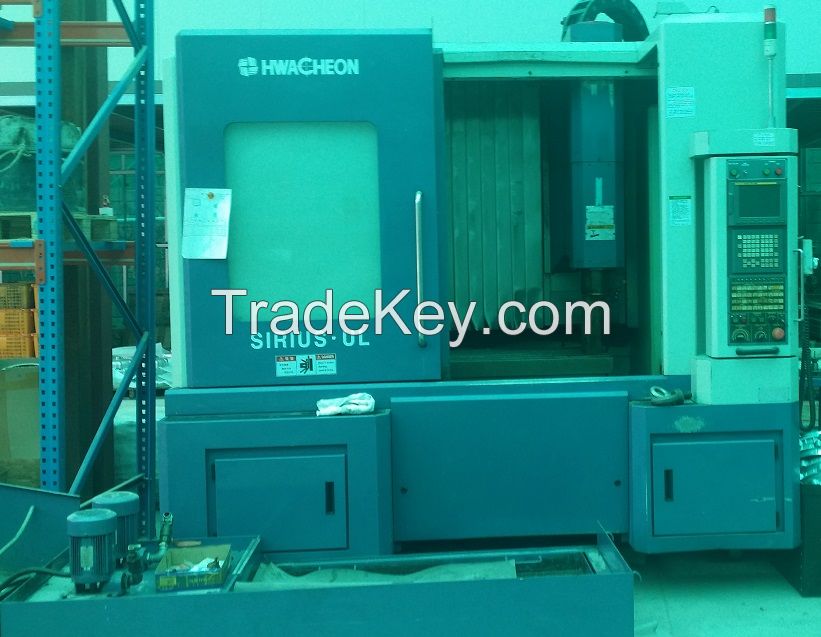 MACHINING CENTER (HWACHEON SIRIUS-UL)