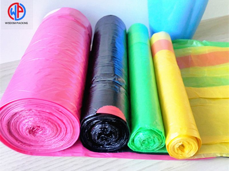 Plastic drawstring trash bags