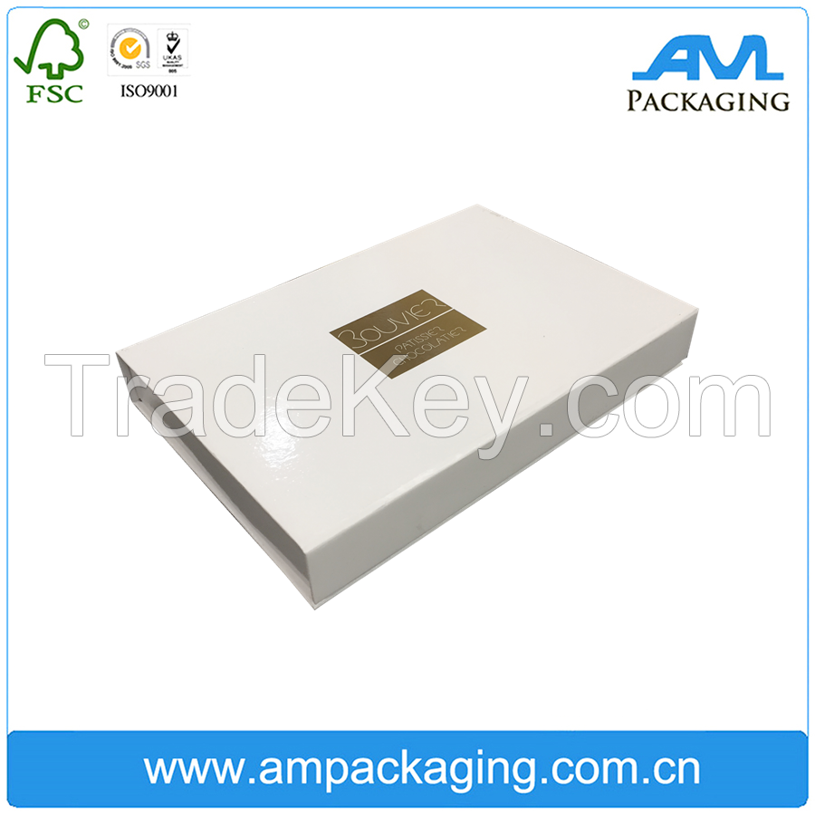 Custom Cosmetic Silver Liner Magnet Closure Box