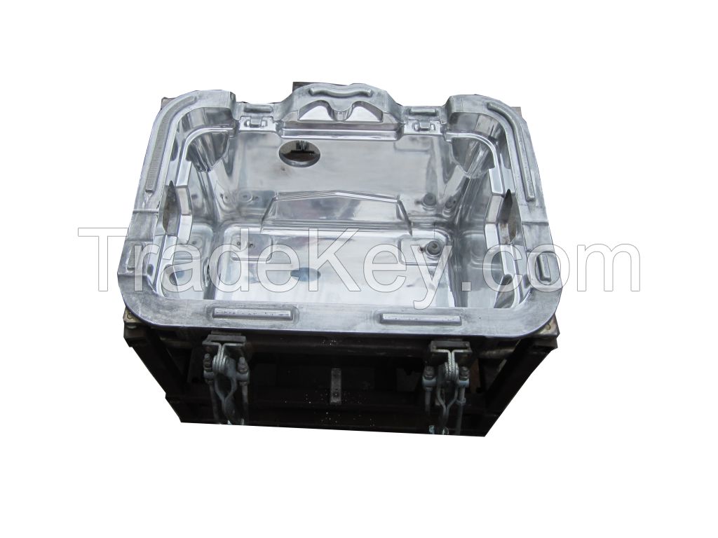 China supplier customized cheap plastic insulation fishing cooler box mold factory price