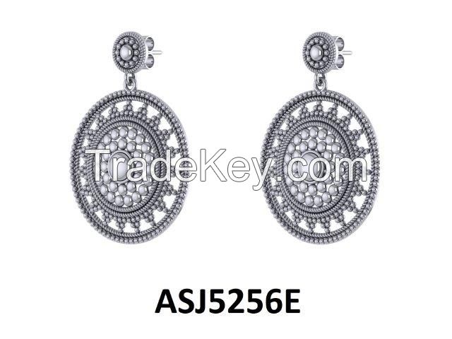 filigree earring 