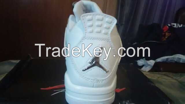 AIR JORDAN RETRO 4 REPLICA