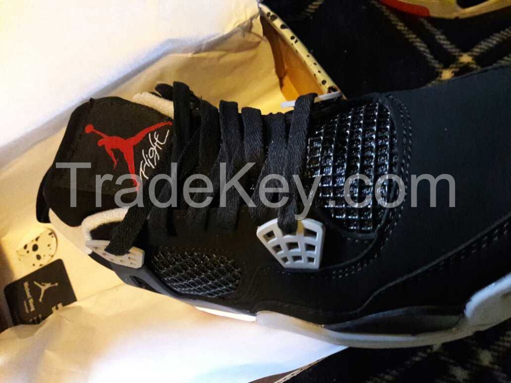 AIR JORDAN RETRO 4 REPLICA