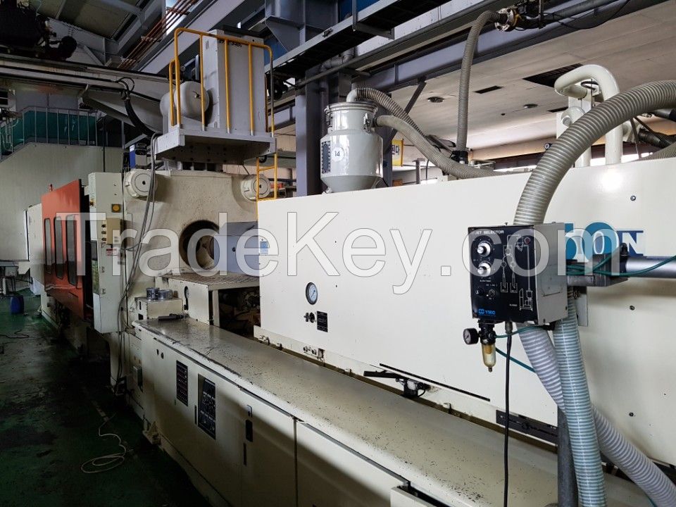 used plastic injection machine (LGH850N)