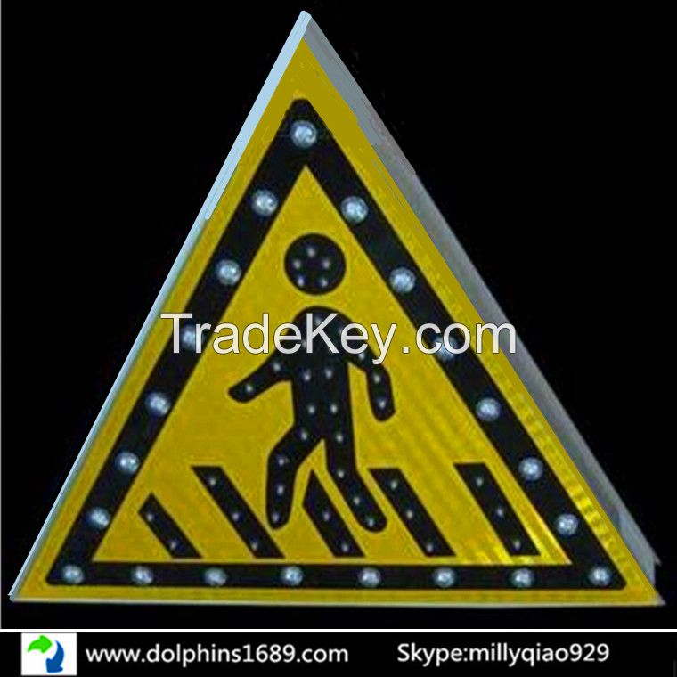 Solar traffic sign