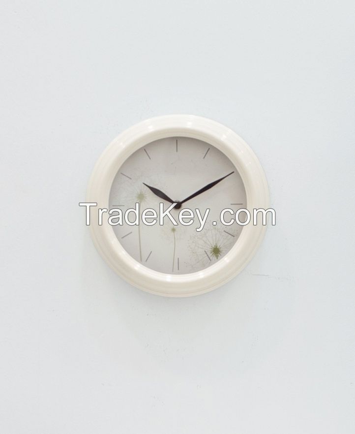 9.5 inches plastic wall clock